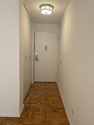 1st image of 420 E 80th St APT 4M