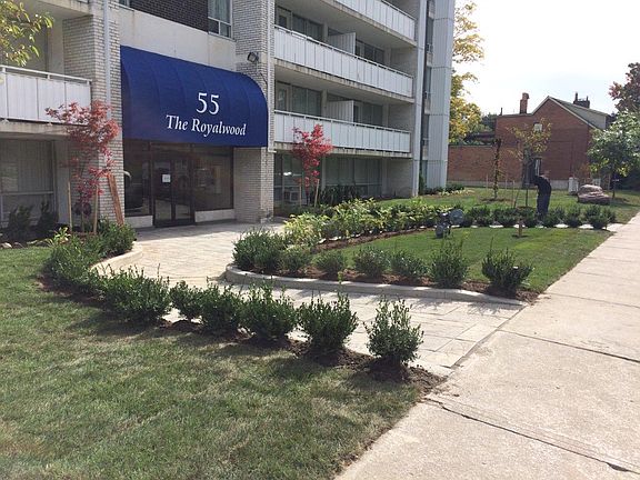 2nd image of 55 Brownlow Ave #1259801