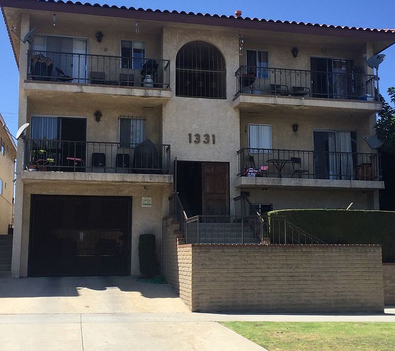 1st image of 1331 S Leland St APT 3