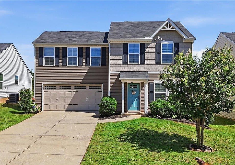 1st image of 626 McCormick Ln