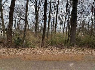 5711 Green Valley Rd, Memphis, TN 38135