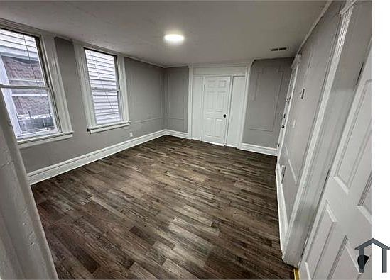 4th image of 187 Jelliff Ave Floor 2