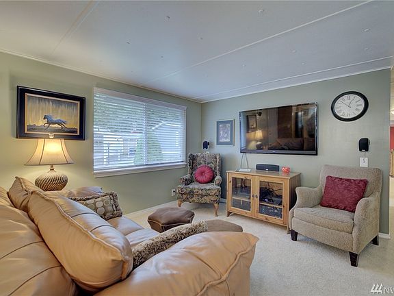 This lovely home has been updated on the inside with new flooring, paint and millwork. 