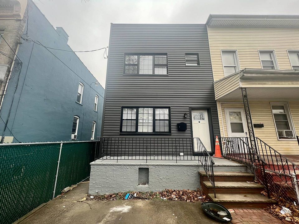 1st image of 1198 E 96th St #1