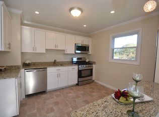 605 Durso Dr, Newark, DE 19711