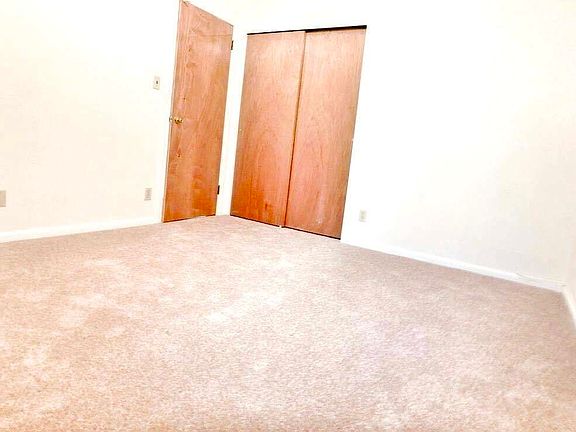 5th image of 30-49 33rd St #3FF