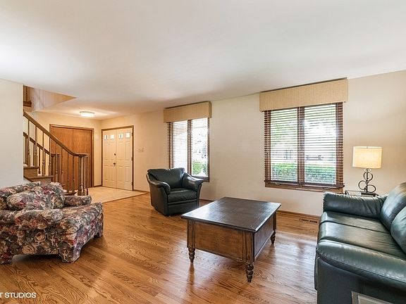 5th image of 14353 Pinewood Dr