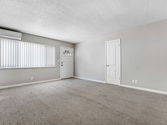 5th image of 2433-2435 S Baldwin Ave #B