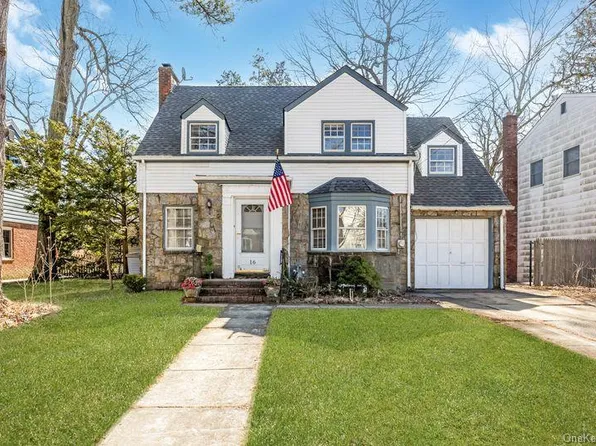 16 Margaret Boulevard, Merrick, NY 11566