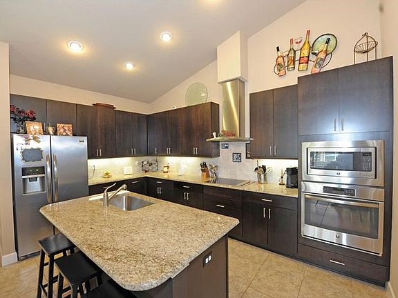 5th image of 1805 Creekwater Blvd