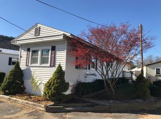 268 Palmer Rd TRAILER 11, Monson, MA 01057