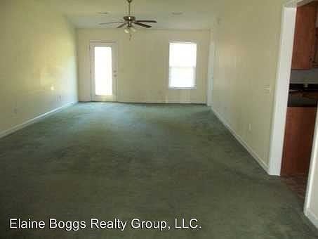2nd image of 315 Taylor Creek Dr NE