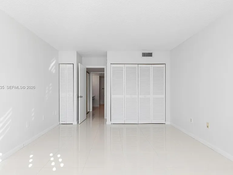 210 Sea View Dr #207 — Photo 10