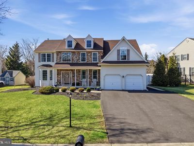 930 Red Coat Farm Dr, Chalfont, PA, 18914