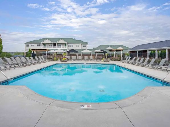 Aspen Pines Apartment Homes | 1700 Aspen Pines Dr, Newport, KY