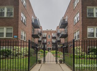 4334 N Sacramento Ave APT 3W, Chicago, IL 60618