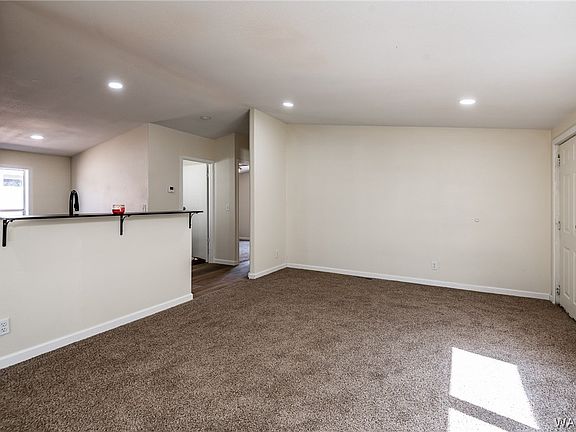 4th image of 4468 S Amanda Avenue