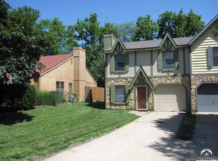 1906 W 3rd St, Lawrence, KS 66044