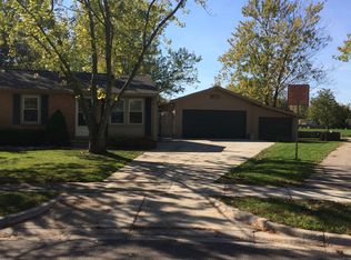 17 W Eden Ct, Ann Arbor, MI