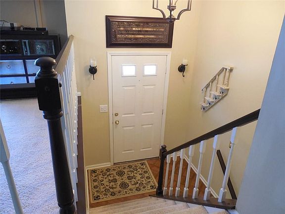 3rd image of 6618 Stearns Hill Ct