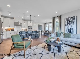 6020 Corbin Woods Ct #10B, Charlotte, NC 28226