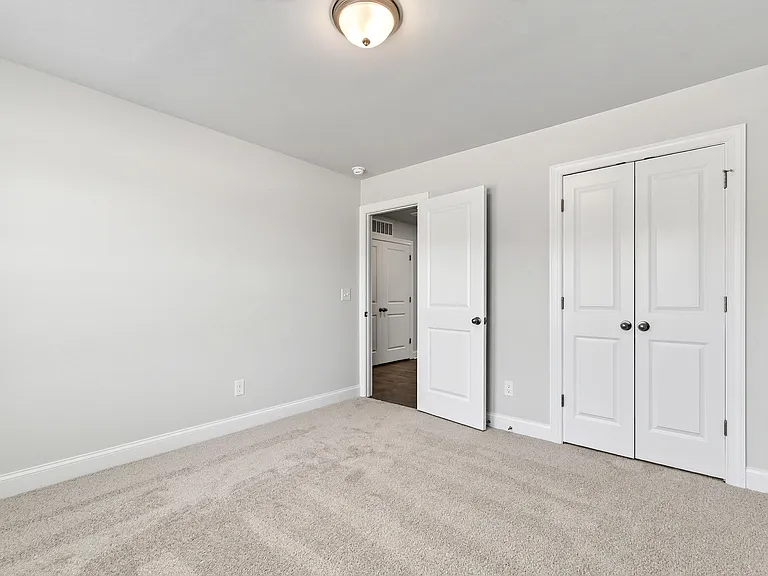 801 Portland Rose Dr — Photo 25