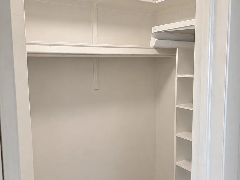 406 Albee Rd W #8 — Photo 10
