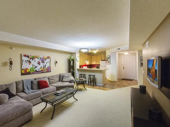 515 1st St N APT 405, Minneapolis, MN 55401