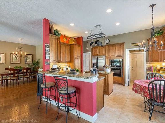 5th image of 4276 Laurel Ridge Cir
