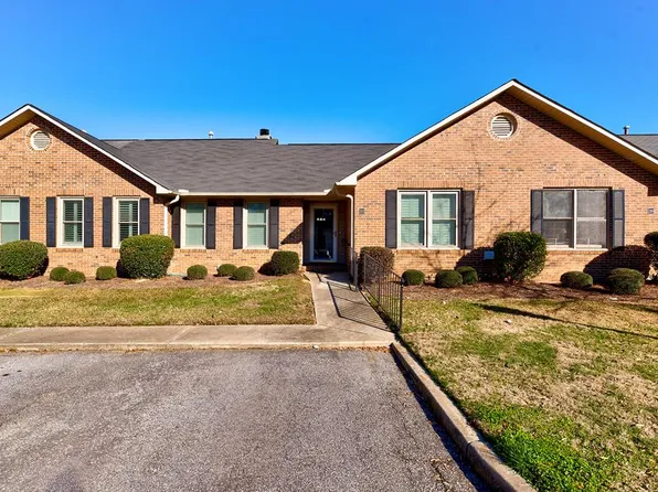 222 Heritage West Ct, Greenwood, SC 29649