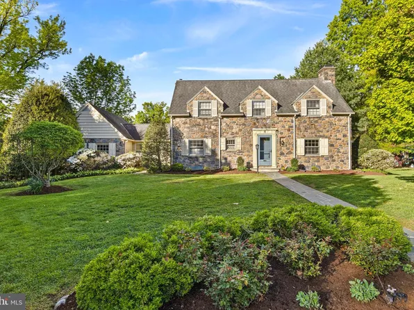 71 Forest Ln, Swarthmore, PA 19081