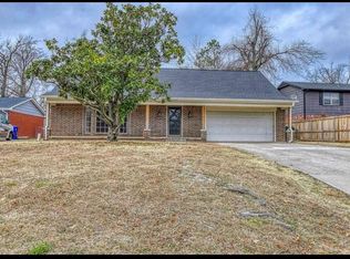 1620 S Berry Rd, Norman, OK 73072