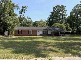 1824 Clarke Ave, Waycross, GA 31503