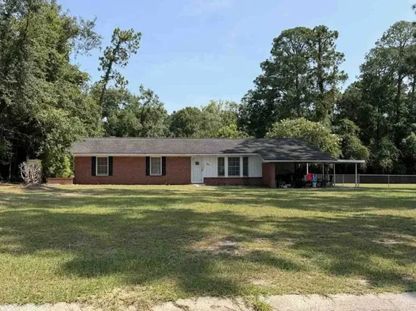 1824 Clarke Ave, Waycross, GA 31503