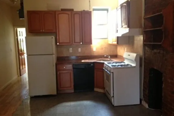 Rented by Corcoran | media 24