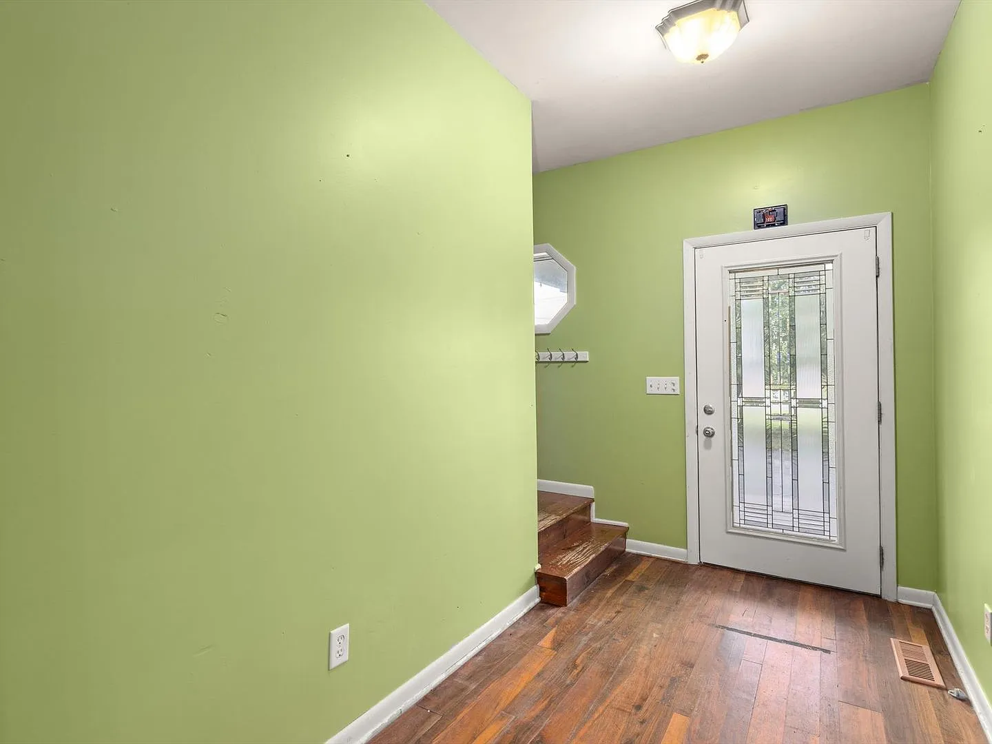 Spacious Harbeson Home on 1.3 Acres | $2,500/mo — Photo 3