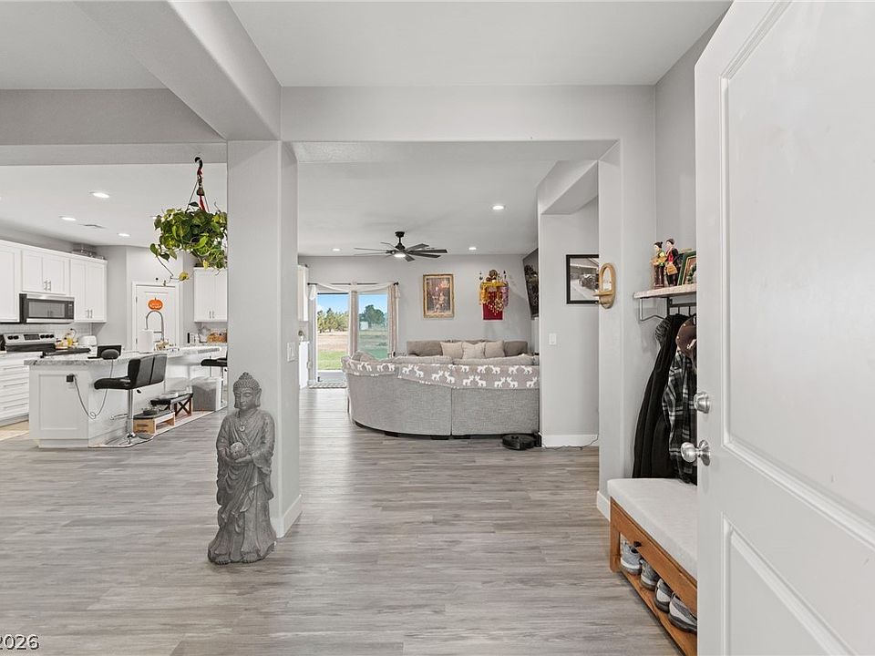 3461 Paiute Blvd, Pahrump, NV 89061 | MLS #2776001 | Zillow