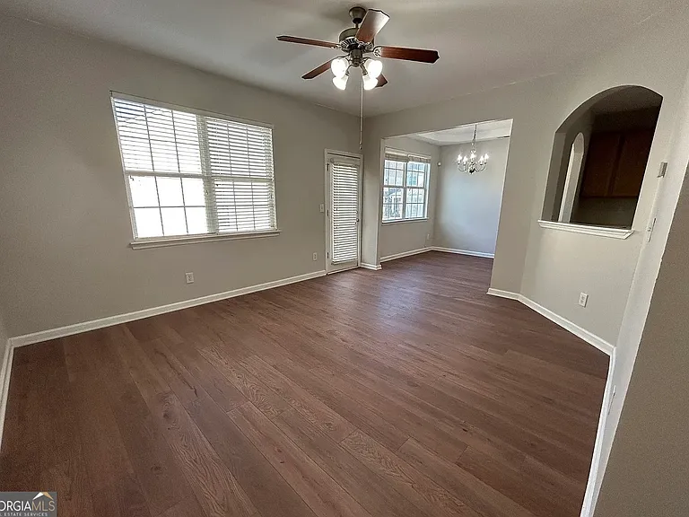 189 Ridgemont Rd — Photo 3