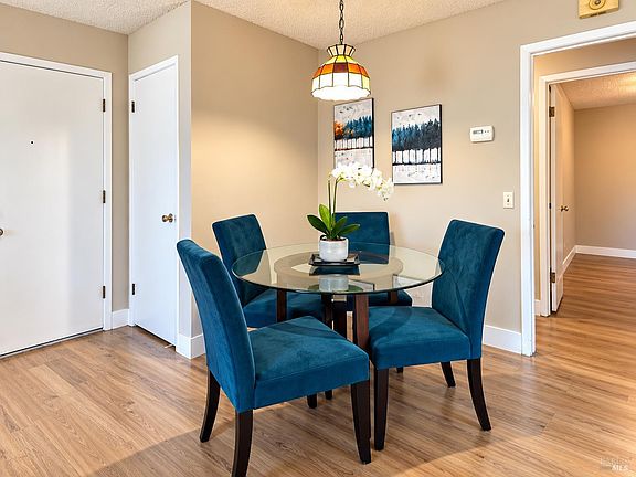 3rd image of 300 Stony Point Road #164