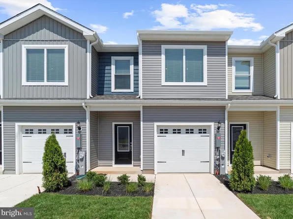 8129 Bartholomew Ct, Baltimore, MD 21206