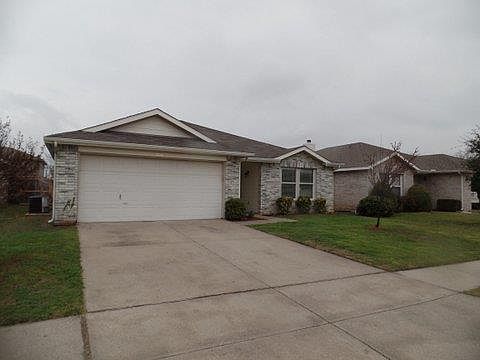 4th image of 2612 Mountain View Dr