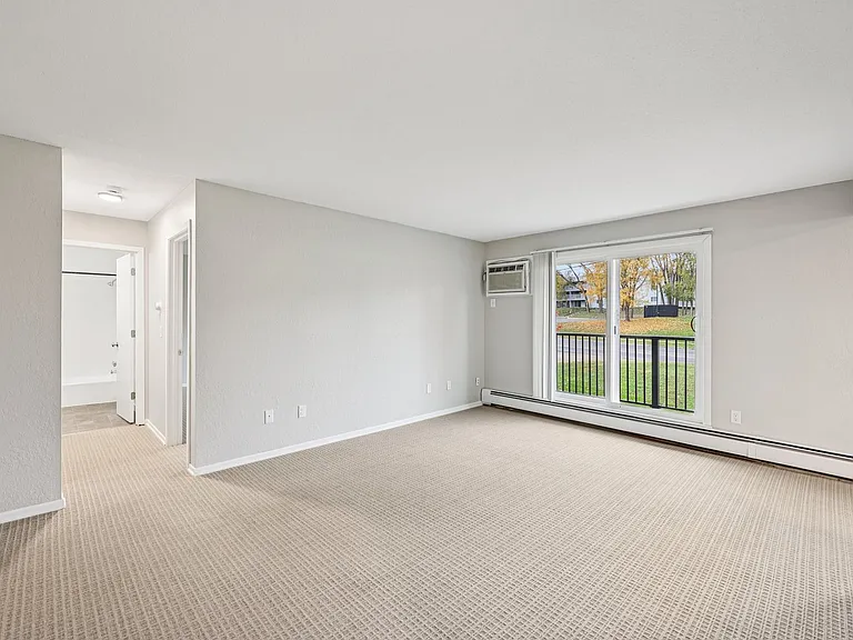 Whispering Pond Apartments — Photo 13