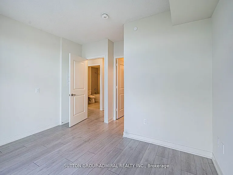 38 Annie Craig Dr #4305 — Photo 13