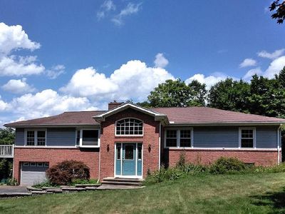 2990 Ridge Rd, North Haven, CT, 06473
