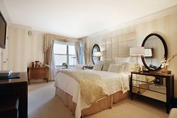 Sold by Douglas Elliman | media 7