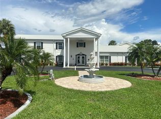 187 Overland Trl, North Fort Myers, FL 33917