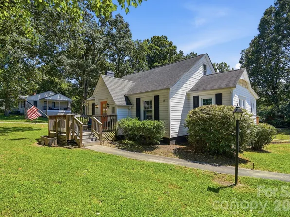 1901 Linwood Rd, Gastonia, NC 28052