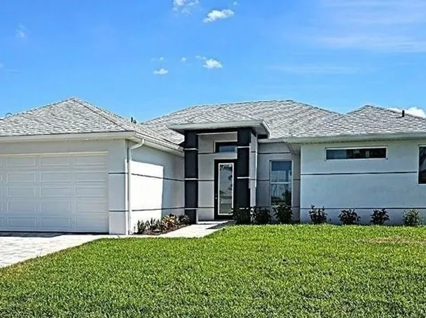 3027 SW 16th Place Cpe, Coral, FL 33914