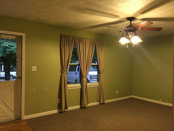 3rd image of 97 Estes Dr