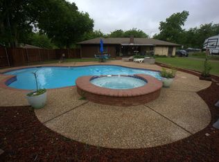 3317 Ovilla Rd, Red Oak, TX 75154